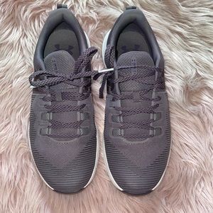 Women’s Under Armour shoes